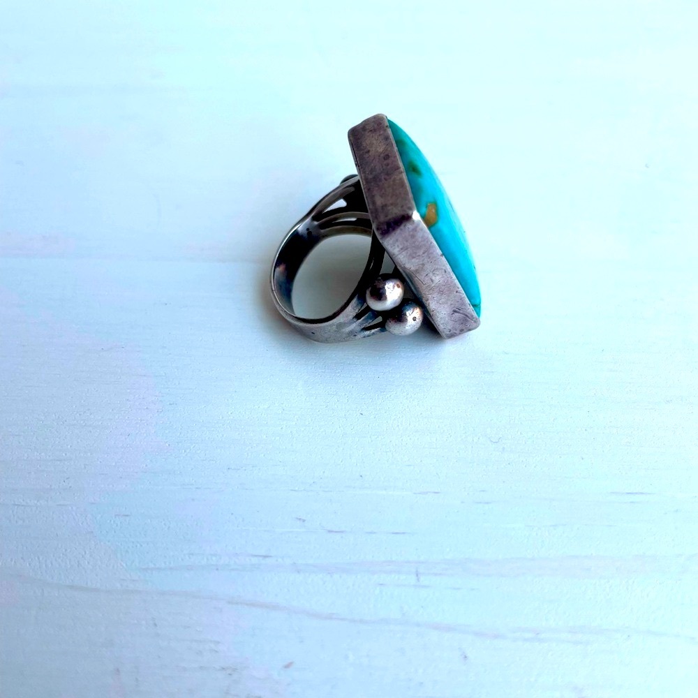 Designer turquoise solid sterling silver ring - Picture 12 of 13